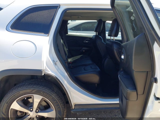 1C4PJMDX2KD356360 Jeep Cherokee Limited 4x4
