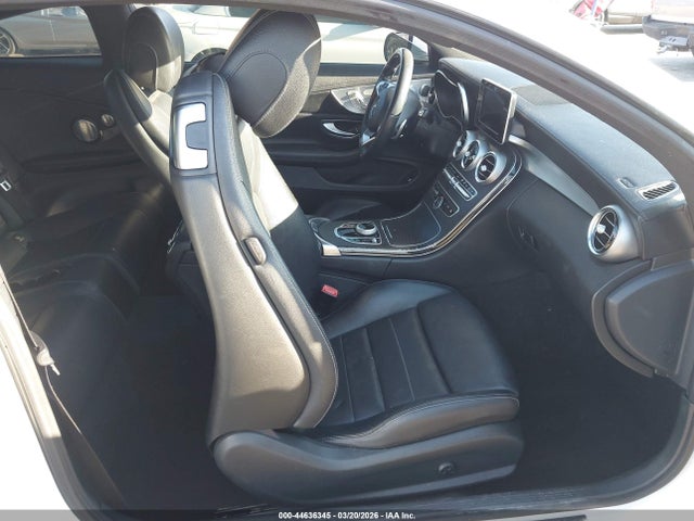 44636345 :رقم المزاد ، WDDWJ4JBXHF356498 vin ، 2017 Mercedes-benz C 300 مزاد بيع