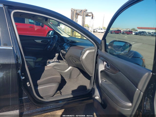 JN1BJ1CP9KW528191 Nissan Rogue Sport S