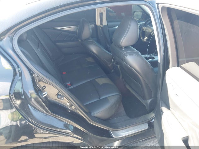 JN1BV7AP7EM680111 Infiniti Q50 Premium