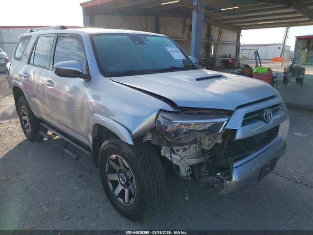 2021 Toyota 4runner Trd Off Road მანქანა იყიდება აუქციონზე, vin: JTEPU5JR1M5968593, აუქციონის ნომერი: 44636390