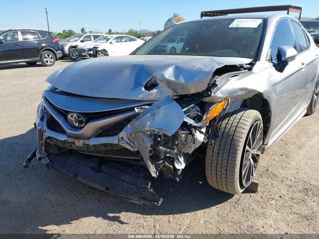 4T1B11HK1KU731593 Toyota CAMRY SE