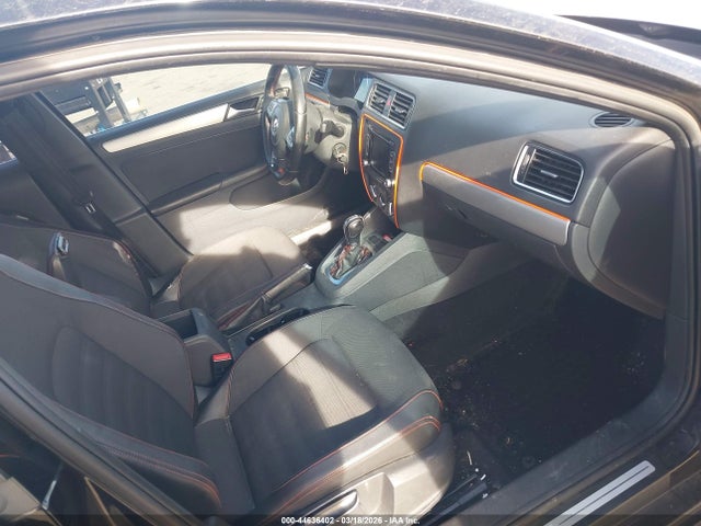 Продажа на аукционе авто 2012 Volkswagen Jetta Gli, vin: 3VW4A7AJ8CM424801, номер лота: 44636402