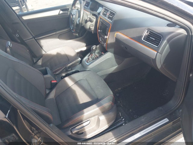 Продажа на аукционе авто 2012 Volkswagen Jetta Gli, vin: 3VW4A7AJ8CM424801, номер лота: 44636402