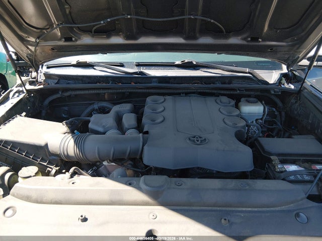 Toyota 4RUNNER SR5 2014 JTEZU5JR7E5071322 Image 10