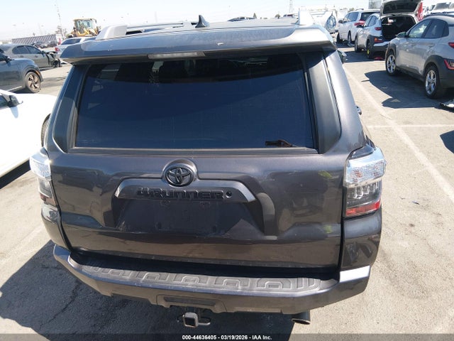 Toyota 4RUNNER SR5 2014 JTEZU5JR7E5071322 Image 17