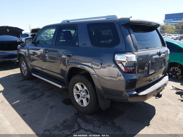 Toyota 4RUNNER SR5 2014 JTEZU5JR7E5071322 Image 3