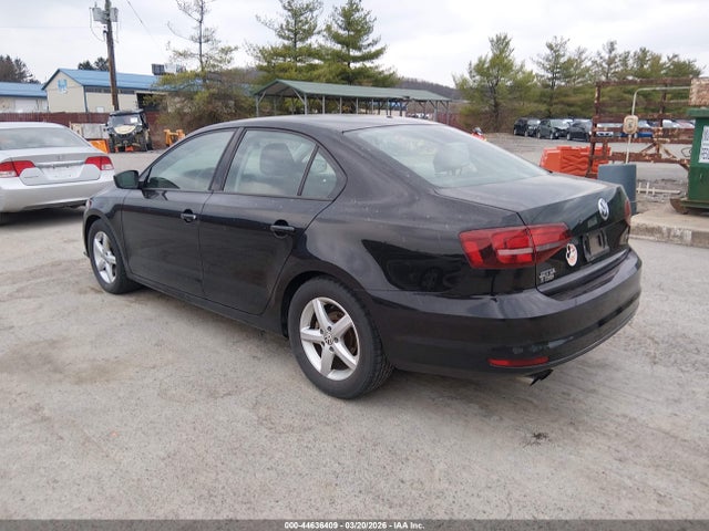 44636409 :رقم المزاد ، 3VW267AJ9GM381603 vin ، 2016 Volkswagen Jetta 1.4t S مزاد بيع