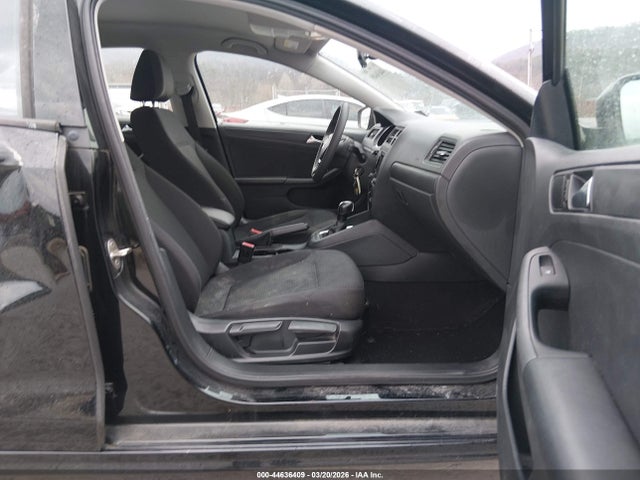 44636409 :رقم المزاد ، 3VW267AJ9GM381603 vin ، 2016 Volkswagen Jetta 1.4t S مزاد بيع