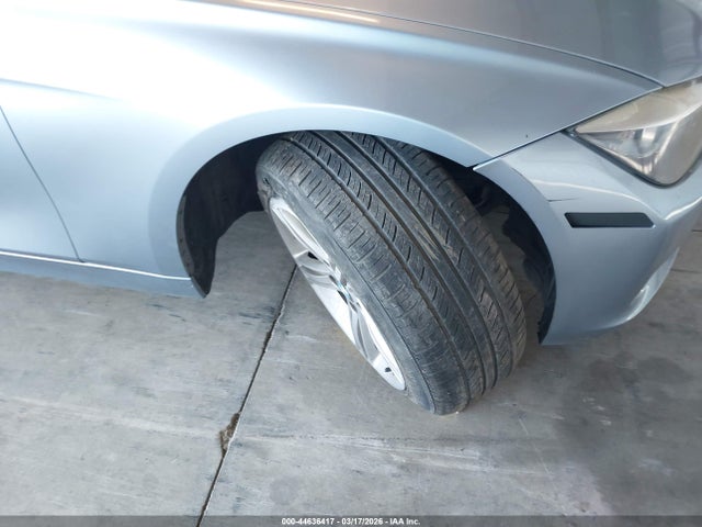 2012 Bmw 328i მანქანა იყიდება აუქციონზე, vin: WBA3A5C54CF345741, აუქციონის ნომერი: 44636417