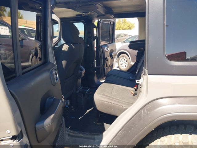 1C4HJXDG9NW174136 Jeep Wrangler Unlimited Willys Sport 4x4