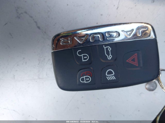 2018 JAGUAR F-PACE SADCJ2FN1JA254146 Photo 10