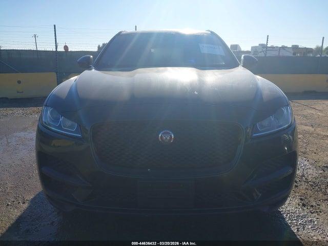 SADCJ2FN1JA254146 Jaguar F-pace 20d Premium