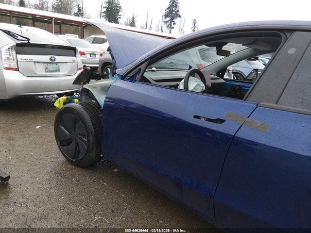 44636444 :رقم المزاد ، 7SAYGDED4TF450566 vin ، 2026 Tesla Model Y Premium Rear-wheel Drive/standard Rear-wheel Drive مزاد بيع