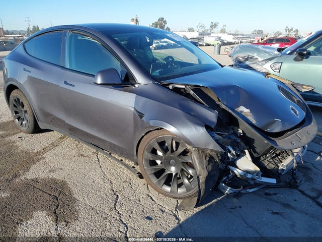 2021 TESLA MODEL Y 5YJYGDED4MF112762
