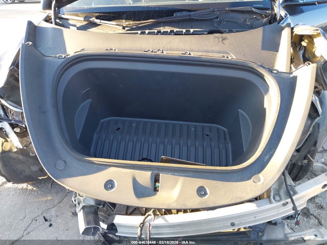 2021 TESLA MODEL Y 5YJYGDED4MF112762 Photo 9