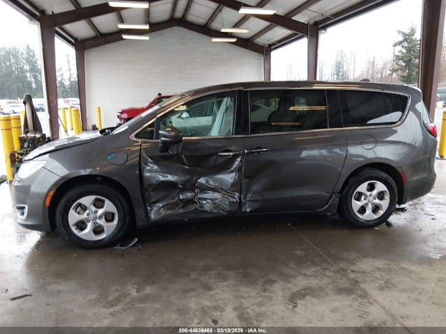 2C4RC1H72JR278170 Chrysler Pacifica Hybrid Touring Plus