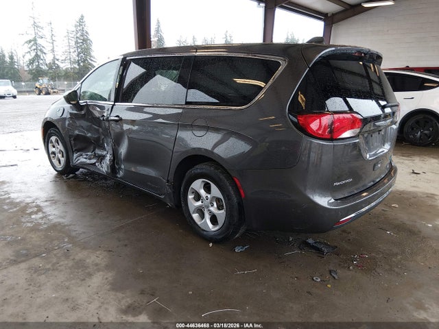 2018 CHRYSLER PACIFICA HYBRID 2C4RC1H72JR278170 Photo 2