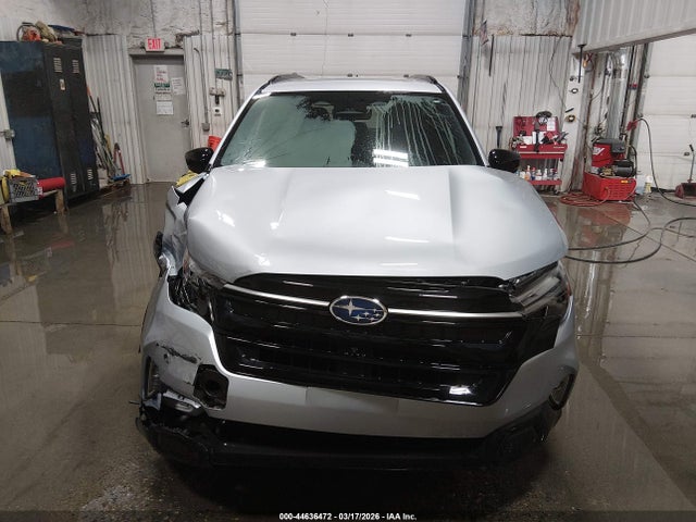 44636472 :رقم المزاد ، JF2SLDTCXSH576858 vin ، 2025 Subaru Forester Touring مزاد بيع