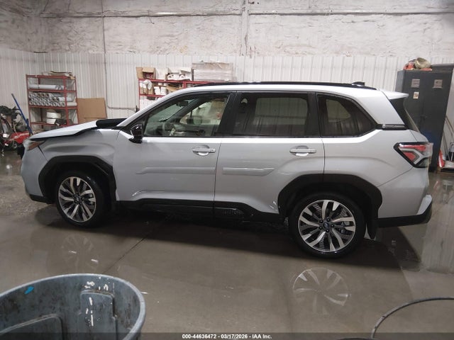 44636472 :رقم المزاد ، JF2SLDTCXSH576858 vin ، 2025 Subaru Forester Touring مزاد بيع