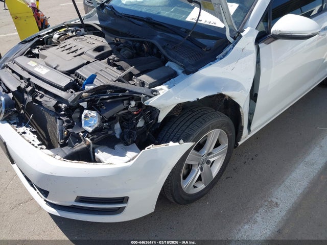 44636474 :رقم المزاد ، 3VW2A7AU0FM066325 vin ، 2015 Volkswagen Golf Tdi S 4-door مزاد بيع