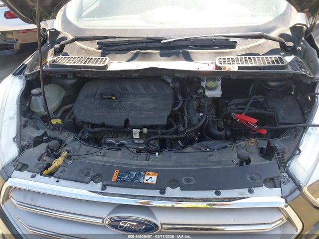 1FMCU0GDXJUD22337 Ford ESCAPE SE