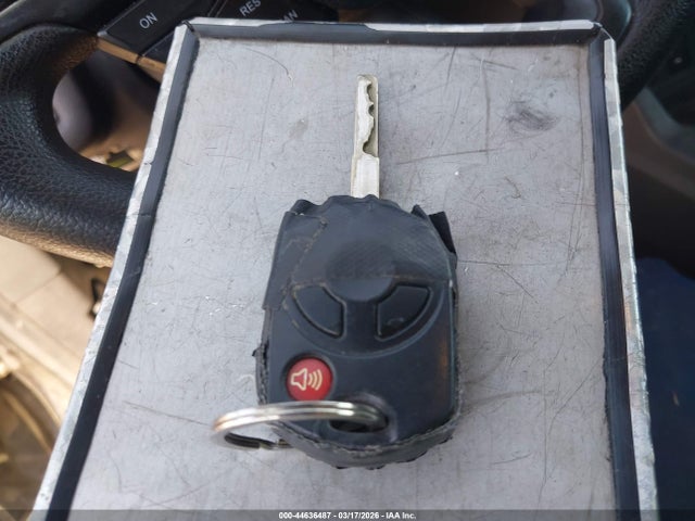 1FMCU0GDXJUD22337 Ford ESCAPE SE
