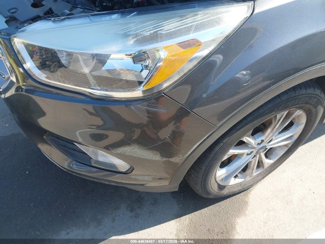 1FMCU0GDXJUD22337 Ford ESCAPE SE