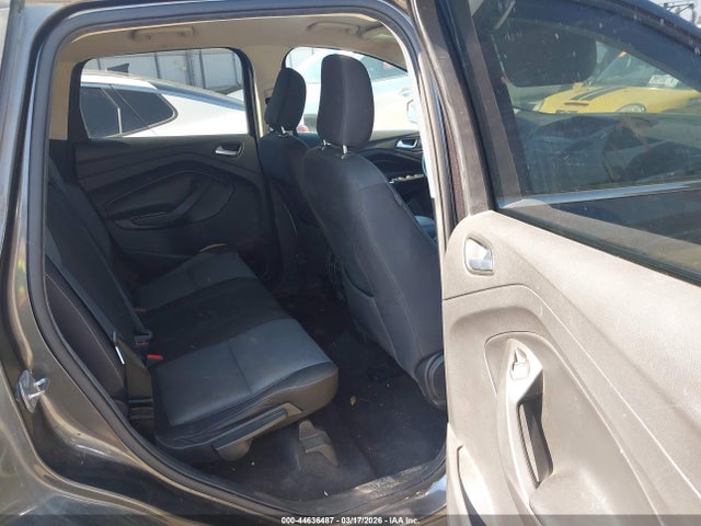 1FMCU0GDXJUD22337 Ford ESCAPE SE