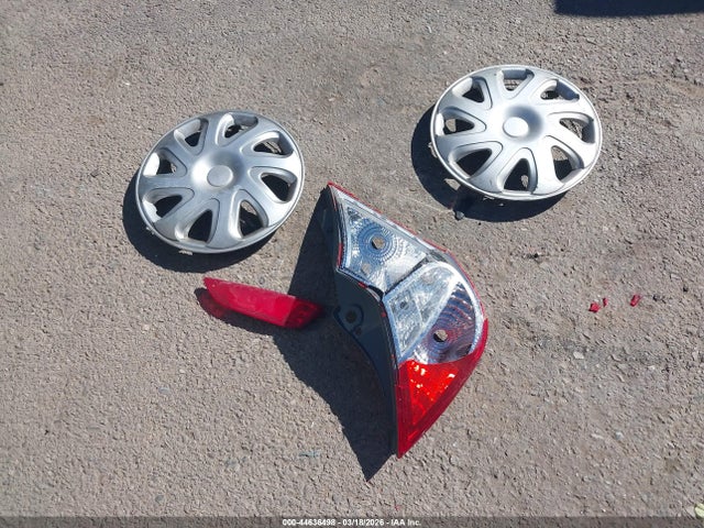 KMHCT5AEXHU300995 Hyundai ACCENT SE