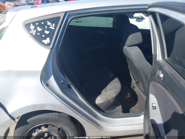 KMHCT5AEXHU300995 Hyundai ACCENT SE
