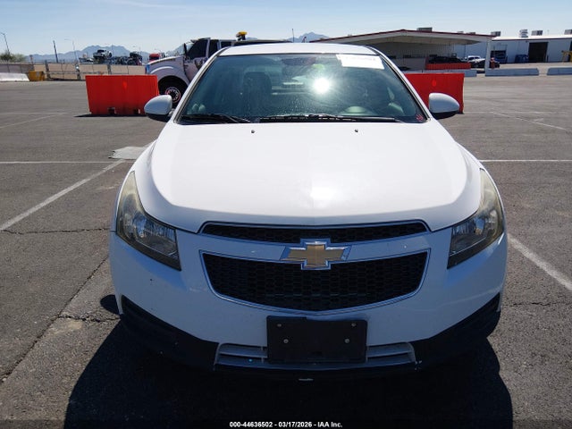 1G1PK5SBXE7165114 Chevrolet CRUZE LT