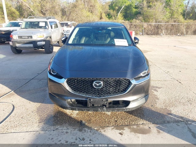44636540 :رقم المزاد ، 3MVDMACL5MM252653 vin ، 2021 Mazda Cx-30 Preferred مزاد بيع
