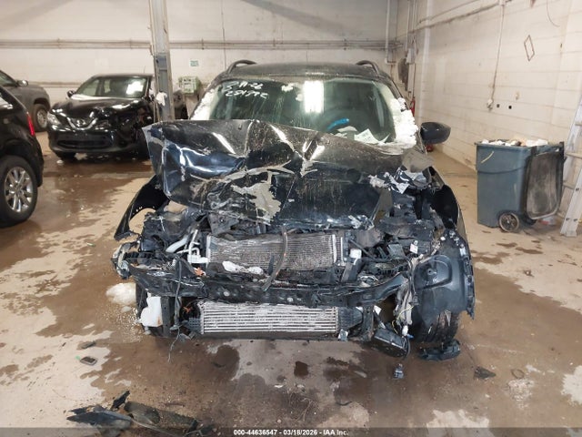 Продажа на аукционе авто 2016 Ford Escape Se, vin: 1FMCU9G96GUB01133, номер лота: 44636547