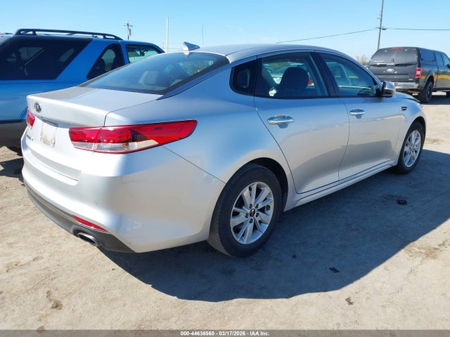 5XXGT4L32GG079506 KIA Optima Lx