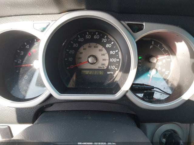 44636569 :رقم المزاد ، JTEBT14R130013466 vin ، 2003 Toyota 4runner Sr5 V8 مزاد بيع