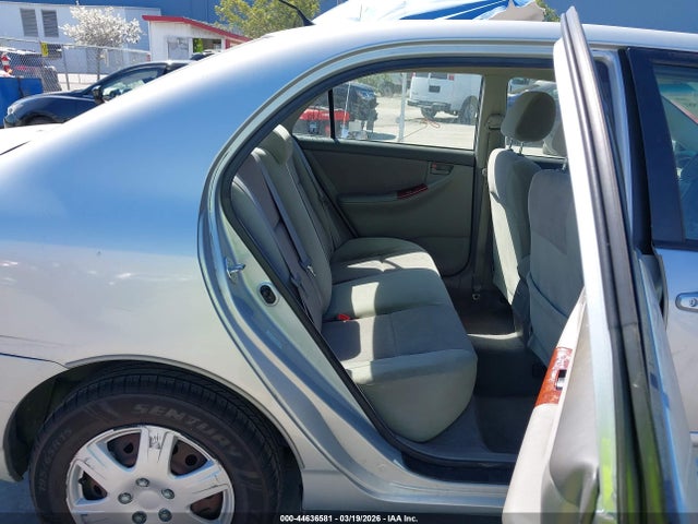 2007 TOYOTA COROLLA 1NXBR32E27Z879878 Photo 7