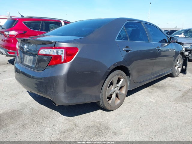 4T1BF1FKXEU825335 Toyota Camry Se Sport