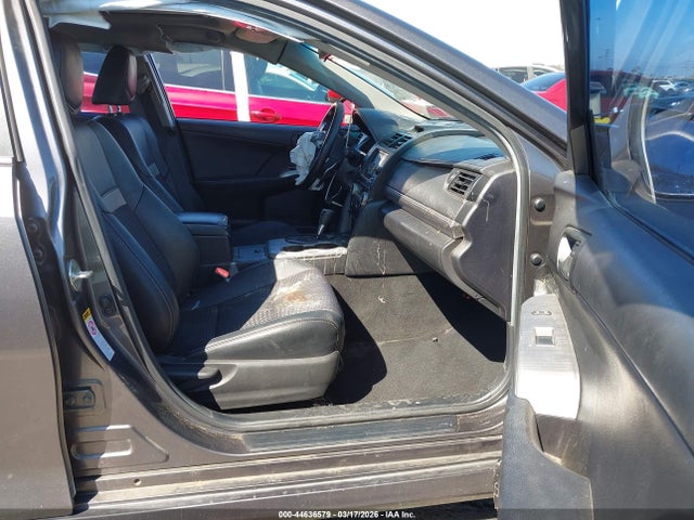 4T1BF1FKXEU825335 Toyota Camry Se Sport