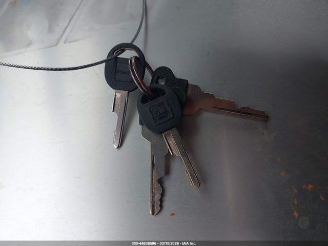 1990 CHEVROLET GMT-400 2GCEK19K3L1209820 Photo 10