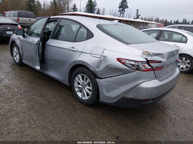 Toyota CAMRY LE 2025 4T1DAACK8SU516230 Image 3