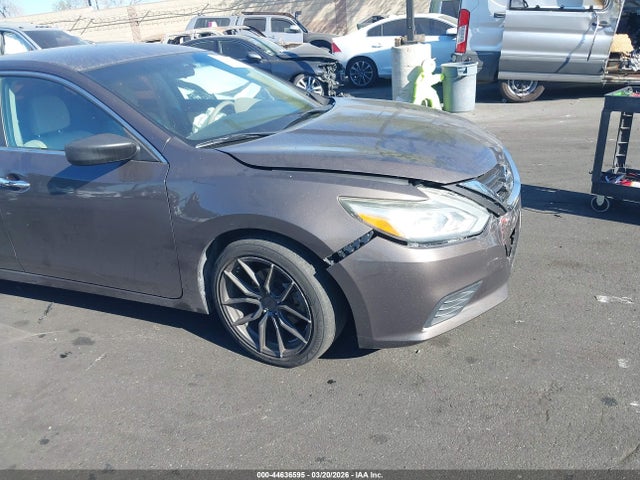 1N4AL3APXGN313200 Nissan Altima 2.5/2.5 S/2.5 Sl/2.5 Sr/2.5 Sv