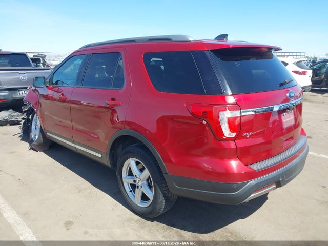 Ford EXPLORER XLT 2019 1FM5K7D8XKGA27916 Image 3