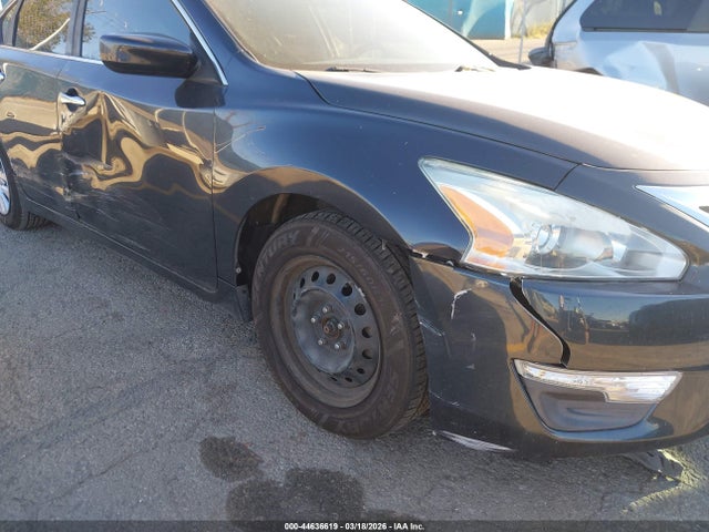 Nissan Altima 2.5 S 2014 1N4AL3AP1EC132513 Image 6