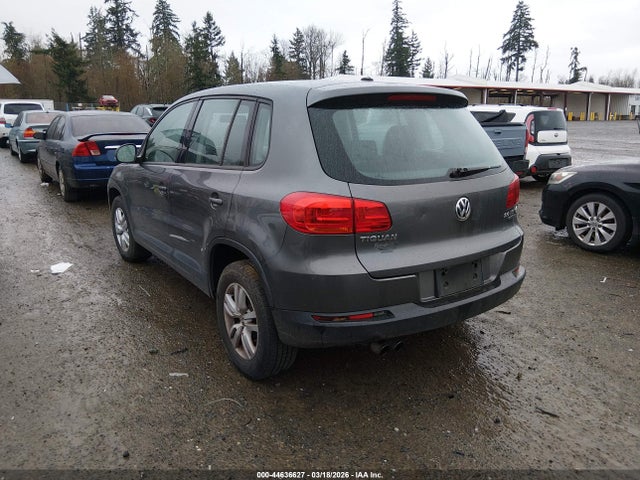2014 VOLKSWAGEN TIGUAN WVGBV3AXXEW547591 Photo 2