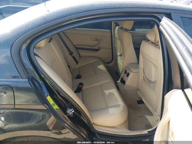 44636631 :رقم المزاد ، WBAVB13516KX45458 vin ، 2006 Bmw 325i مزاد بيع