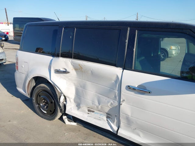 Ford FLEX SEL 2016 2FMGK5C84GBA24118 Image 6