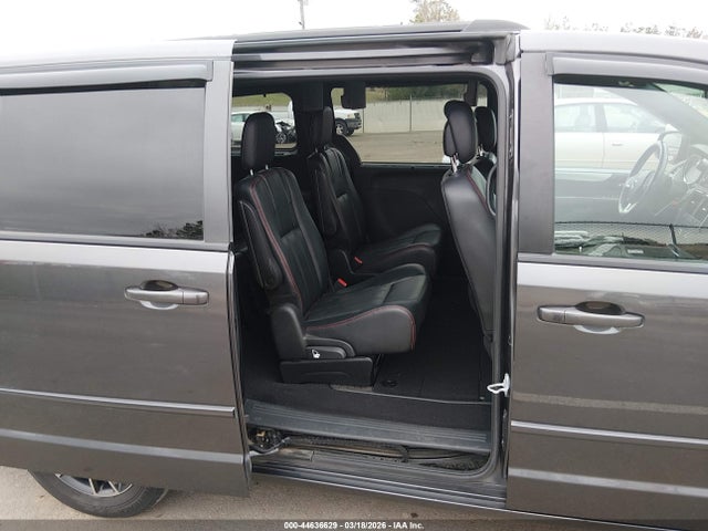 2C4RDGEGXHR639109 Dodge Grand Caravan Gt