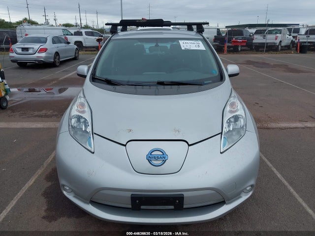 1N4BZ0CP4HC301992 Nissan LEAF SV
