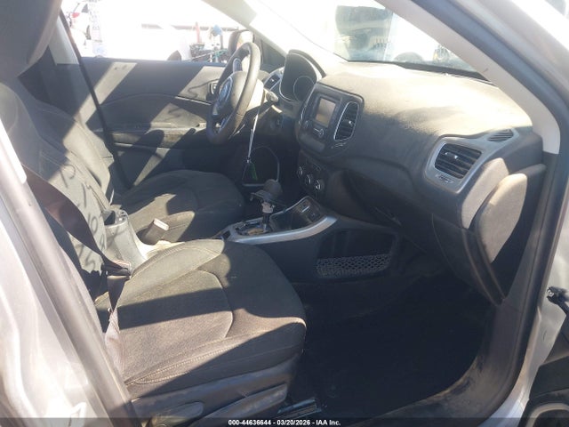 3C4NJCAB9HT698773 Jeep New Compass Sport Fwd